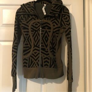 Lululemon print green scuba full-zip hoodie Sz 4